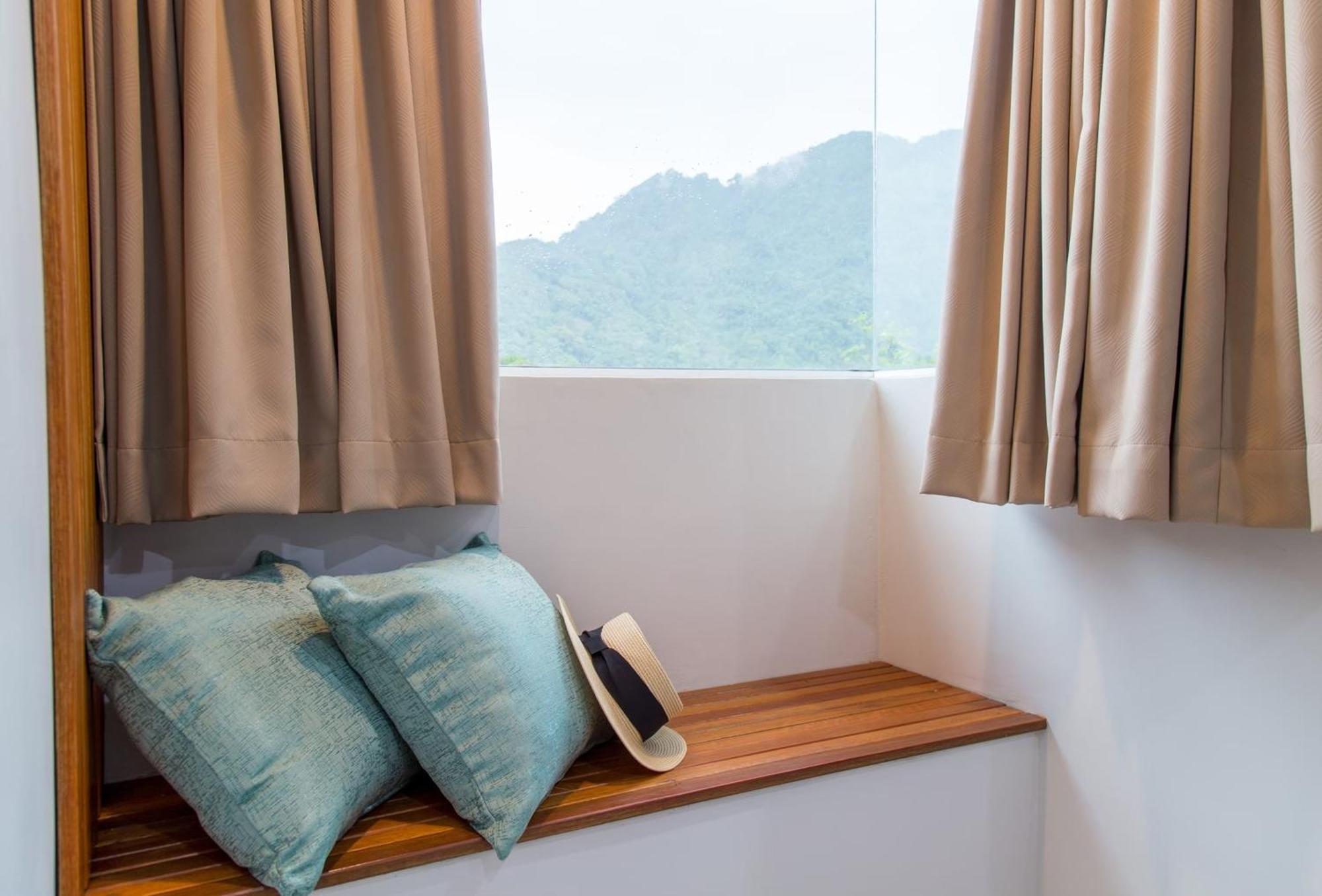Kamala Beach Residence Luaran gambar